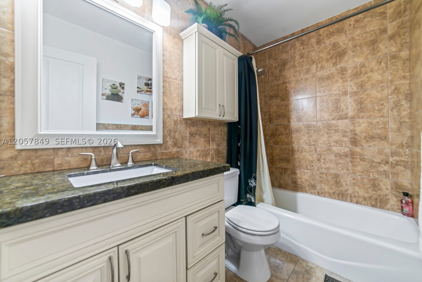 1818 Rodman St 4a Property Photo 18