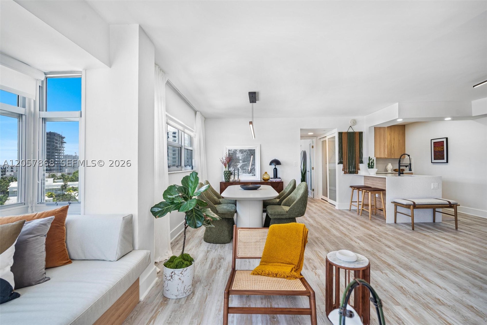 1881 Washington Ave 8c Property Photo 4