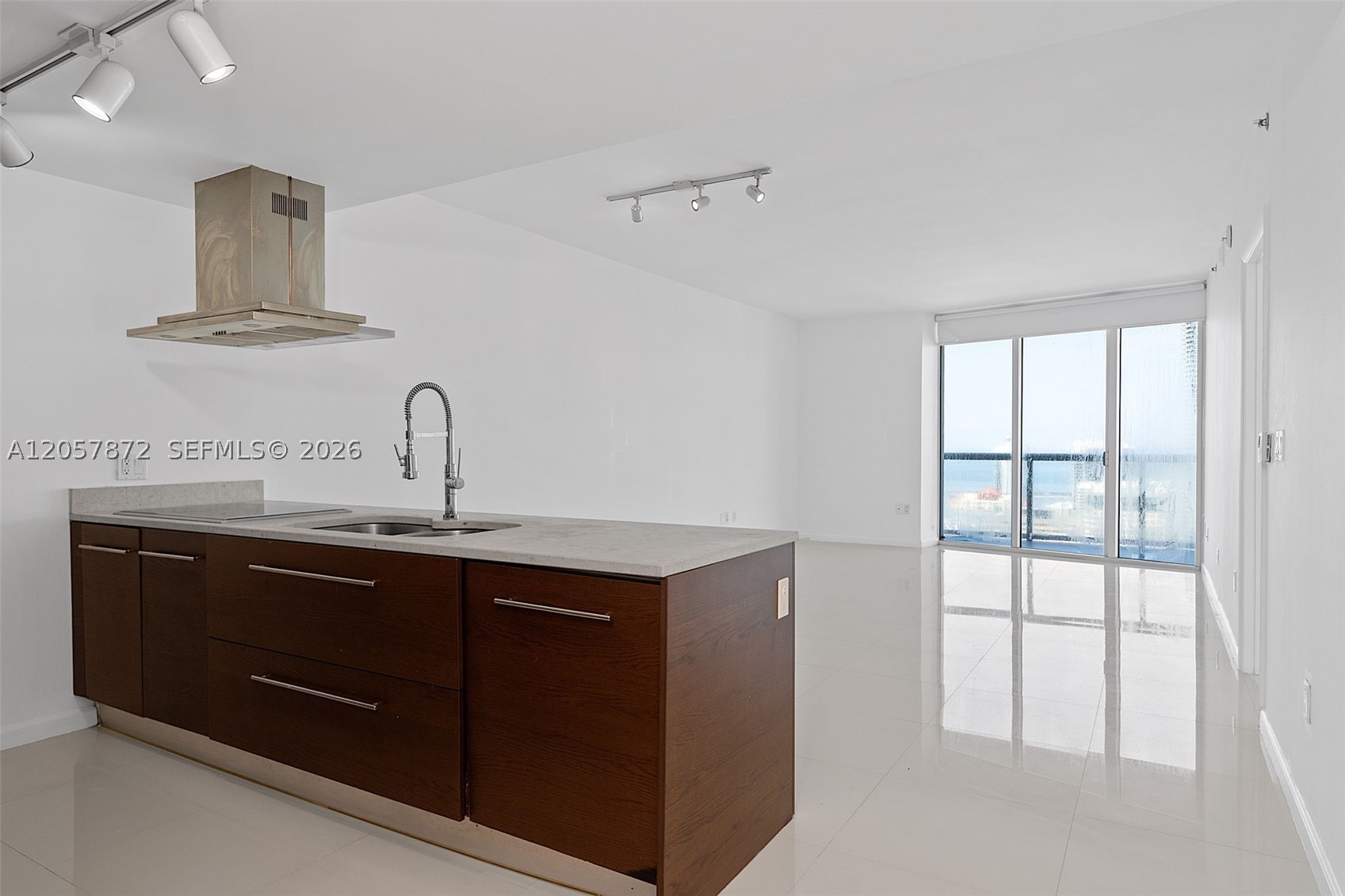 495 Brickell Ave 5007 Property Photo 10