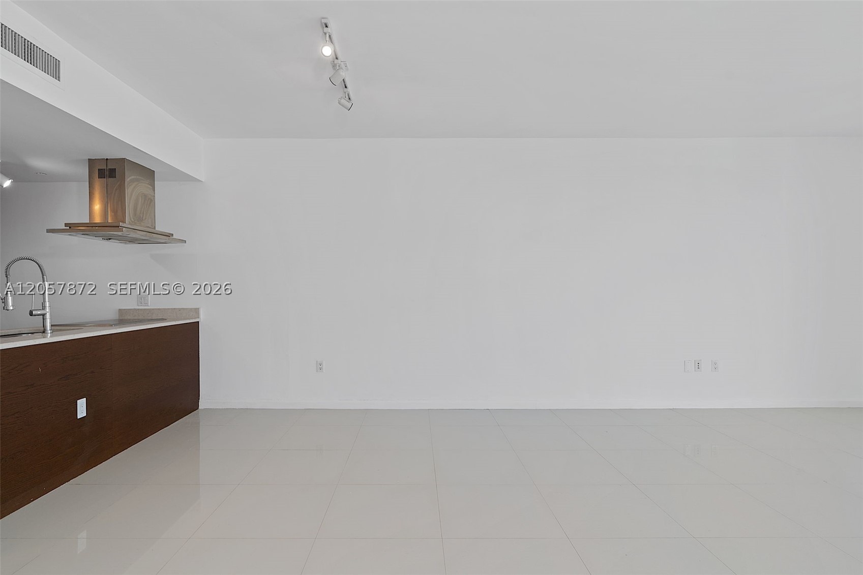 495 Brickell Ave 5007 Property Photo 16
