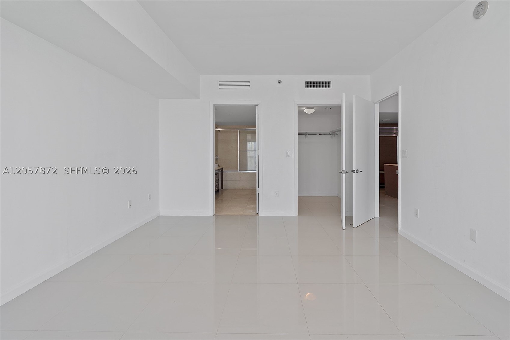 495 Brickell Ave 5007 Property Photo 24