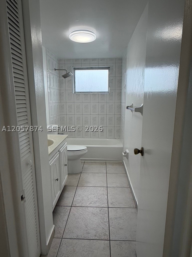 30 Nw 87th Ave C201 Property Photo 19