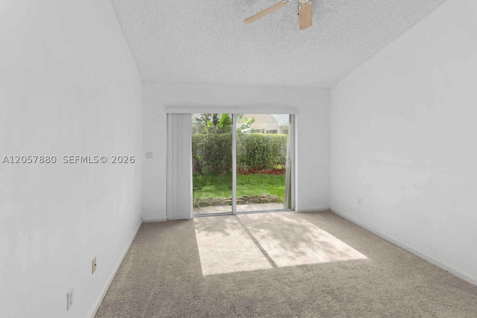 467 Se 20th Dr Property Photo 10