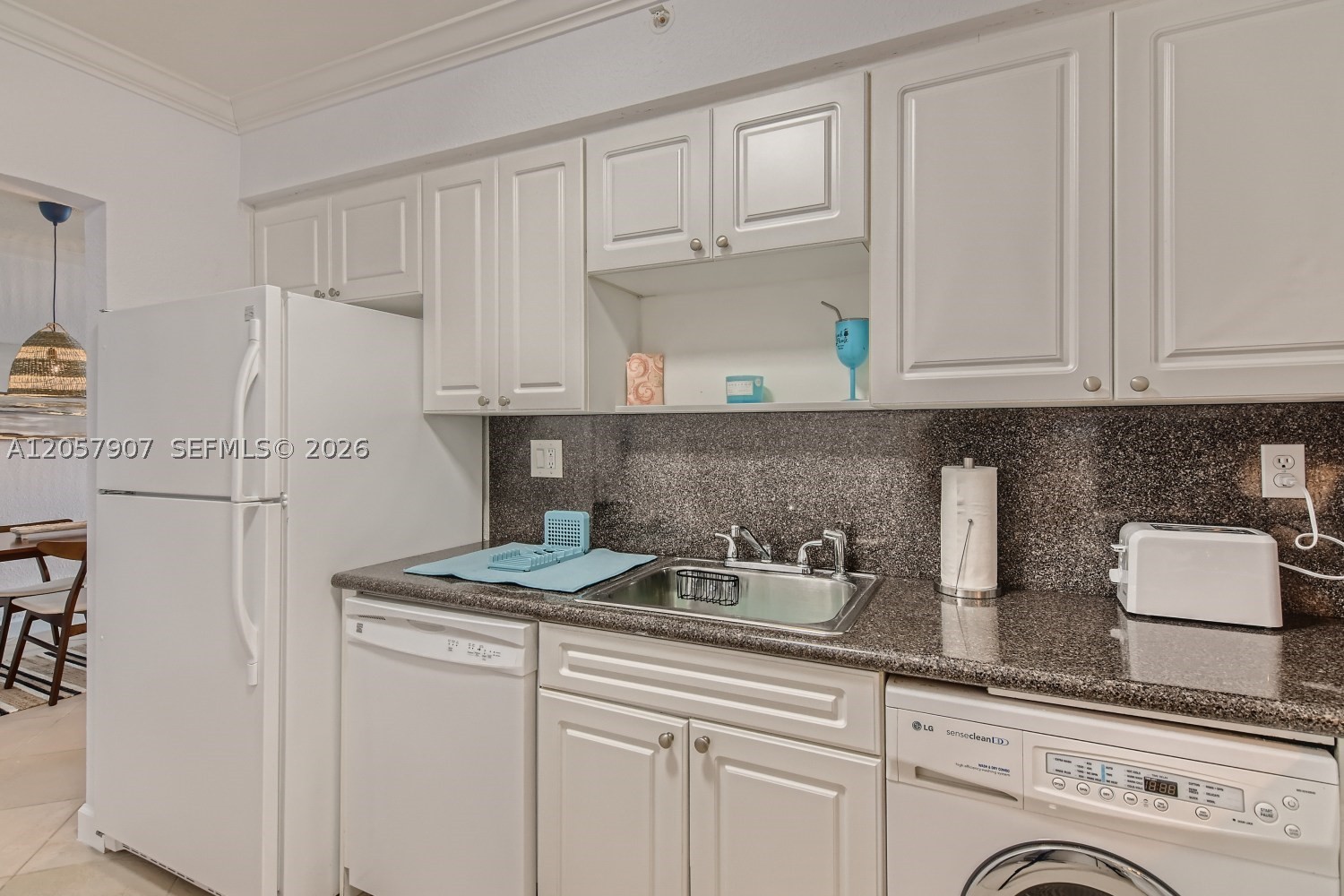 2501 S Ocean Dr 308 Property Photo 4
