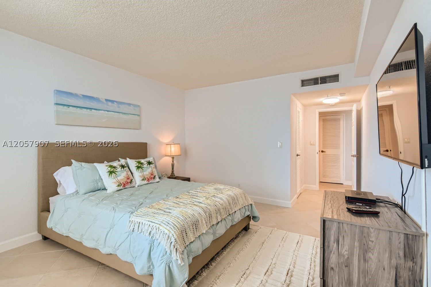 2501 S Ocean Dr 308 Property Photo 6