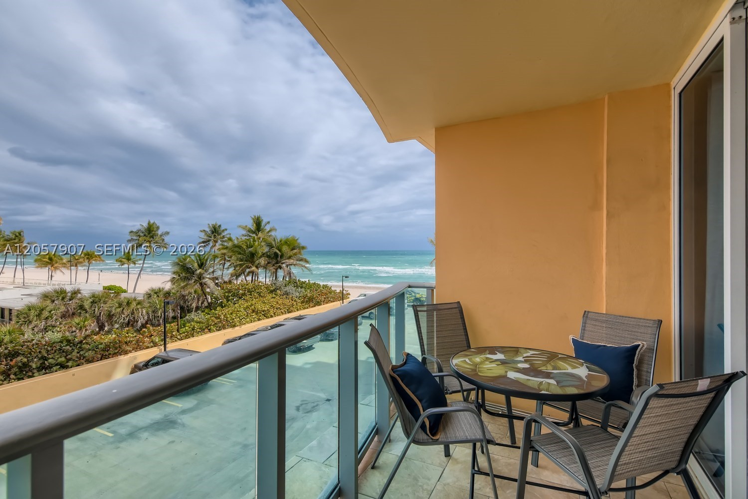 2501 S Ocean Dr 308 Property Photo 10