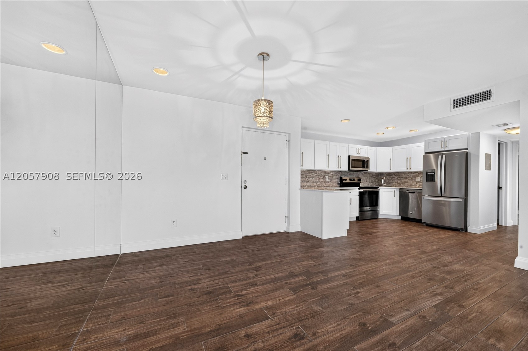 3642 Ne 171st St 305 Property Photo 14