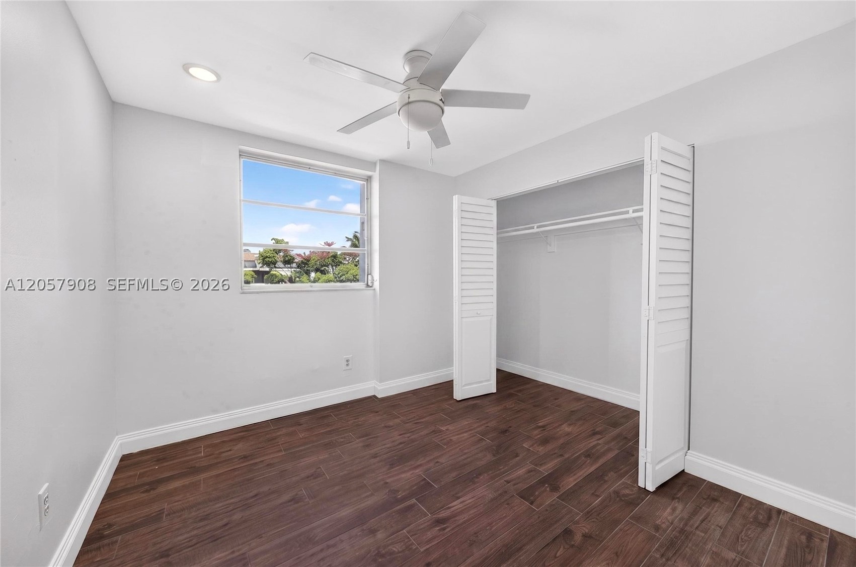3642 Ne 171st St 305 Property Photo 21