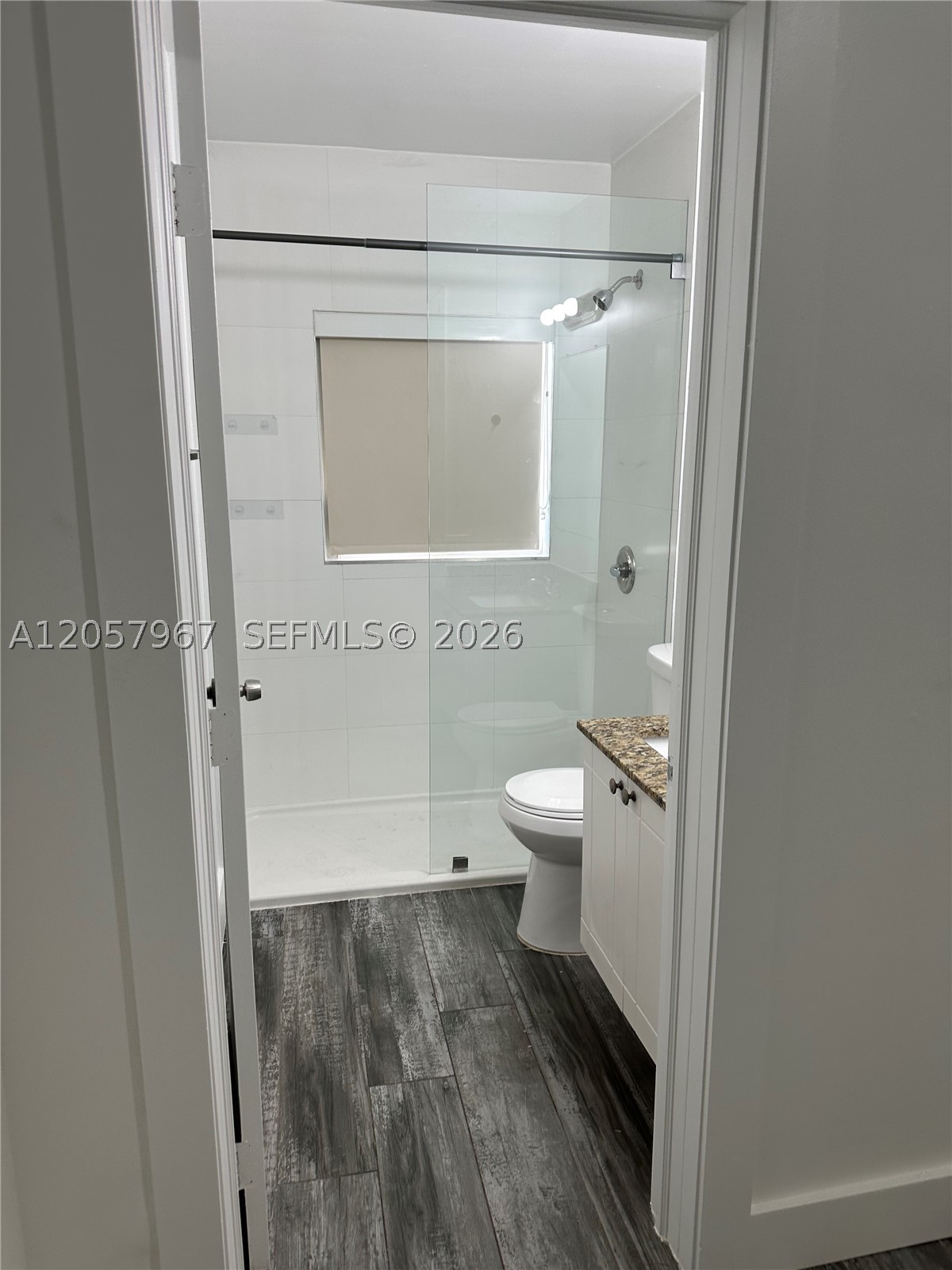 2500 Ne 192nd St 6 Property Photo 12