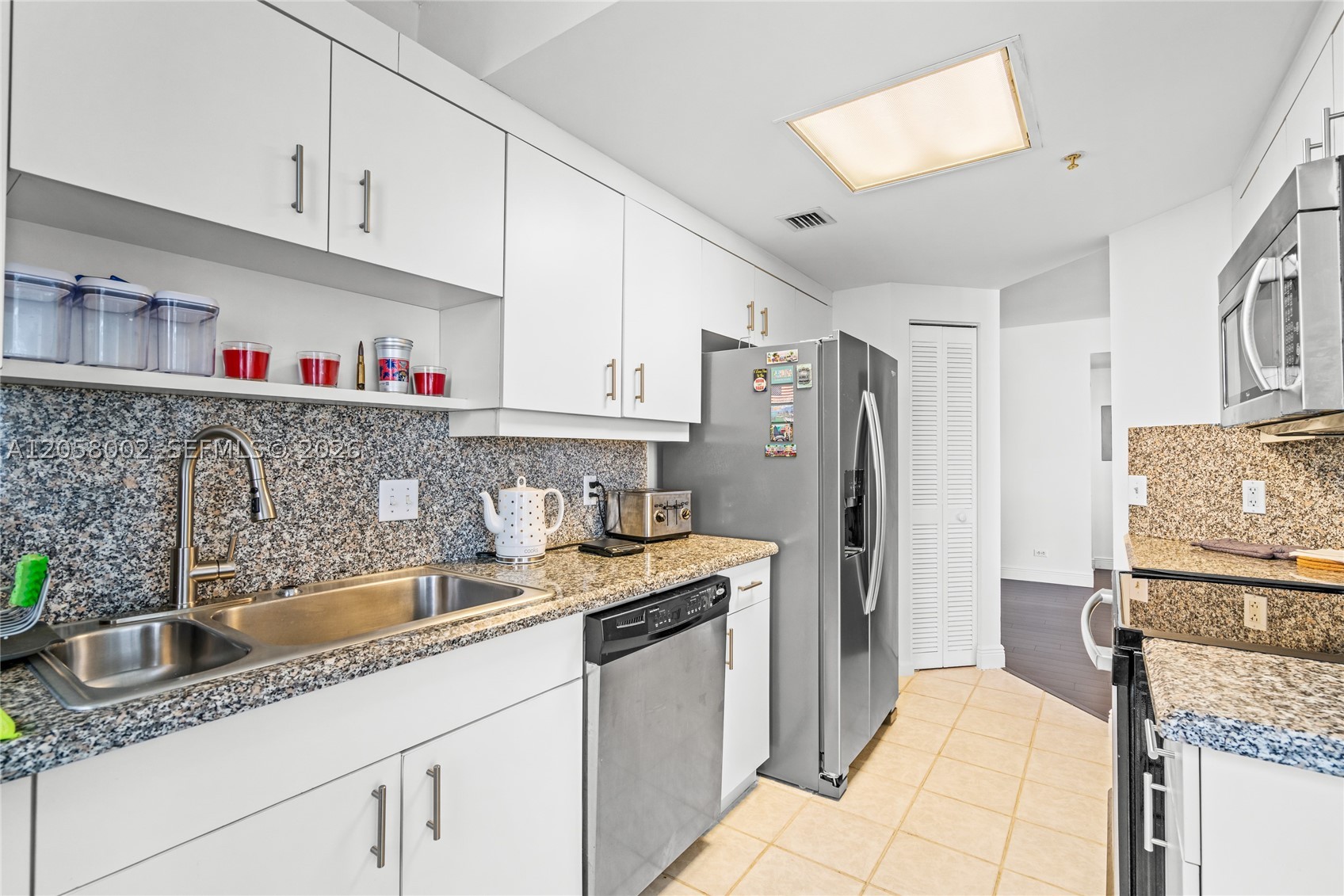 701 Brickell Key Blvd 604 Property Photo 25