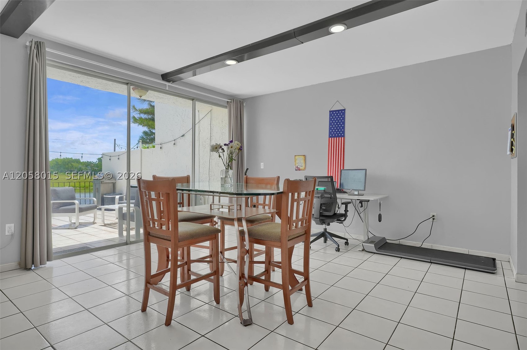 9177 Fontainebleau Blvd 3 Property Photo 5