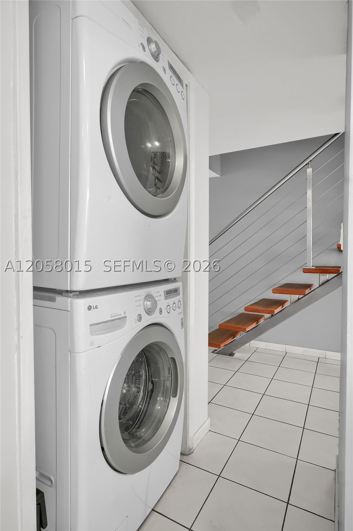 9177 Fontainebleau Blvd 3 Property Photo 15