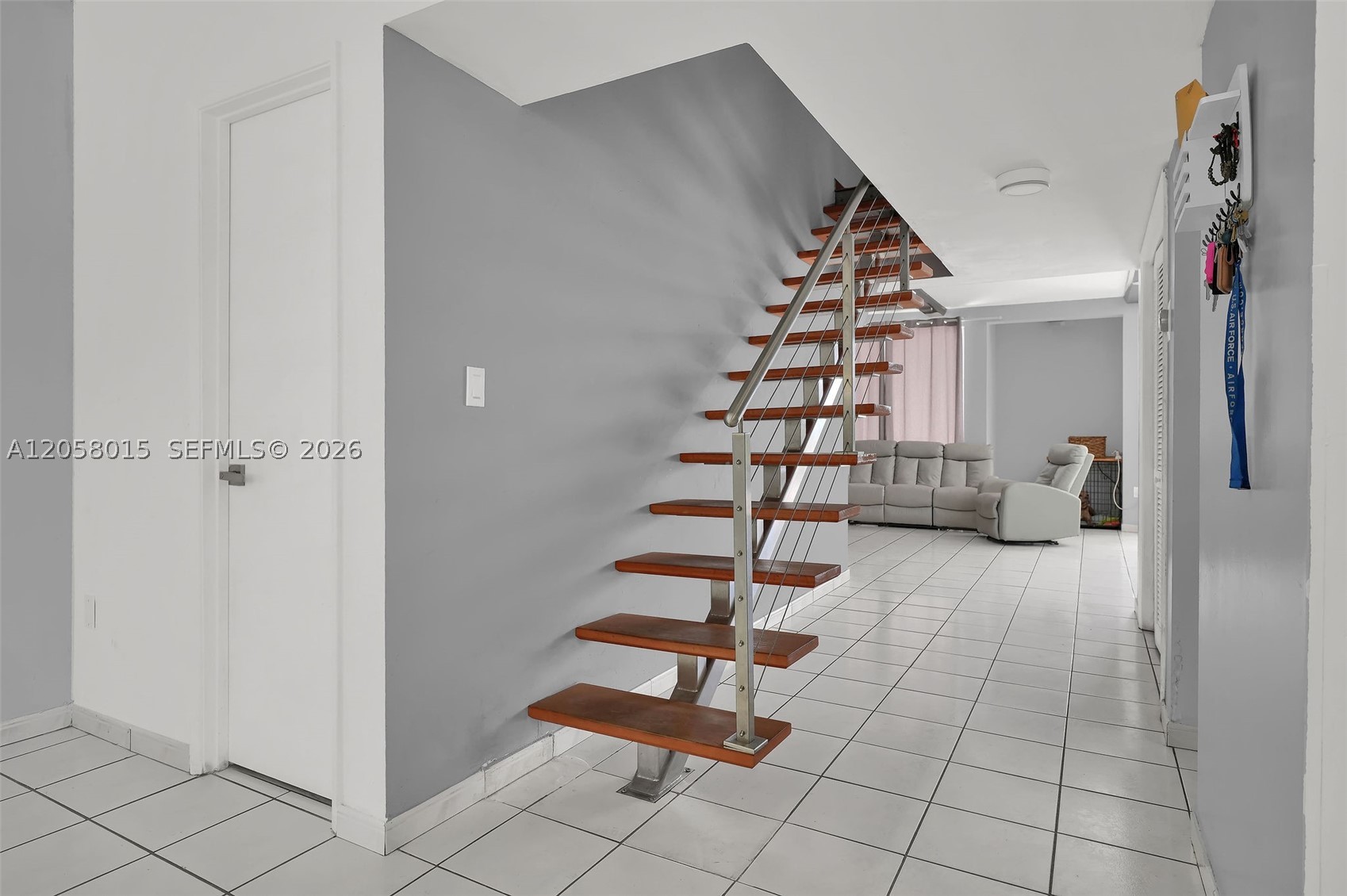 9177 Fontainebleau Blvd 3 Property Photo 17
