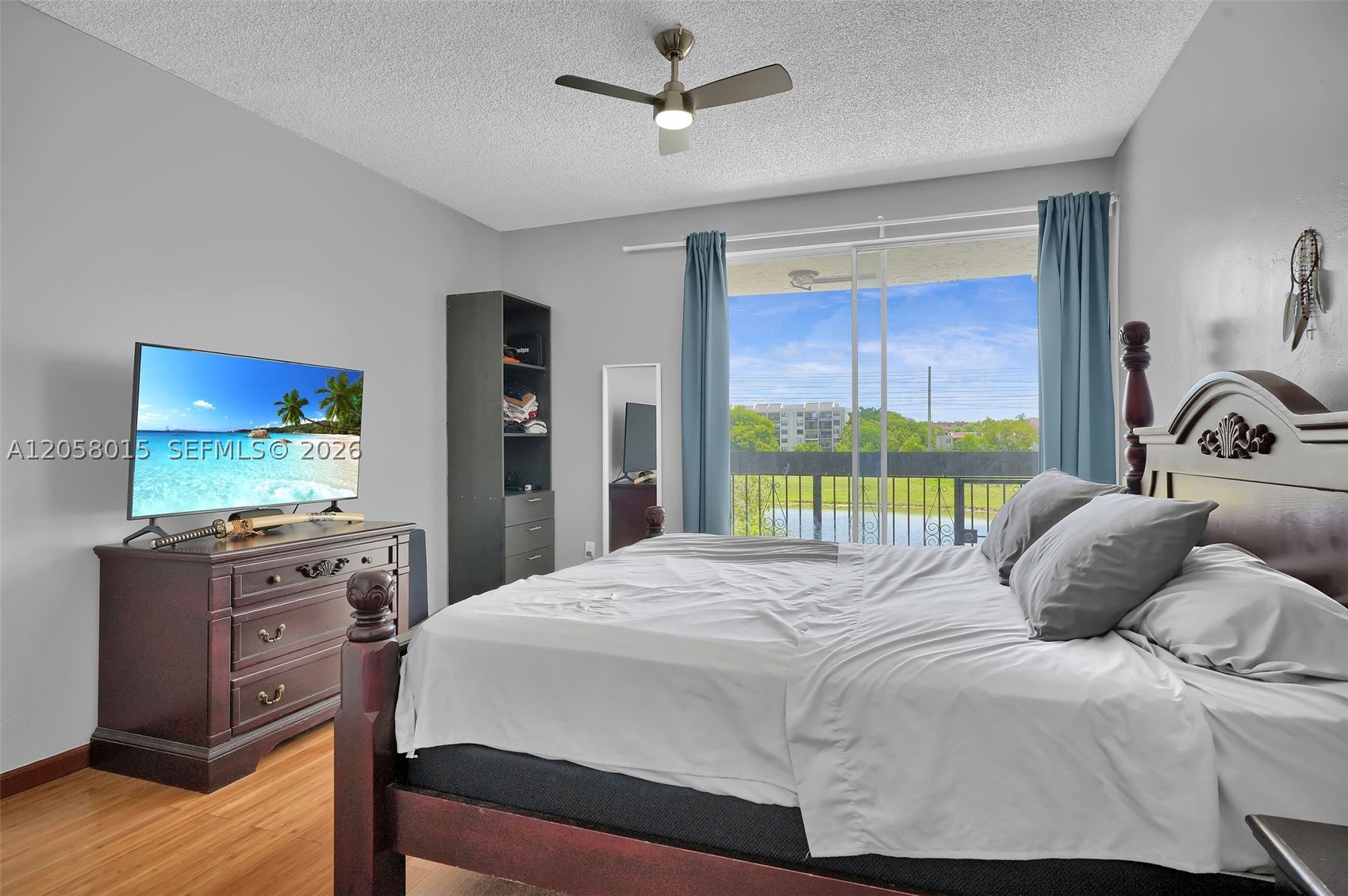 9177 Fontainebleau Blvd 3 Property Photo 21