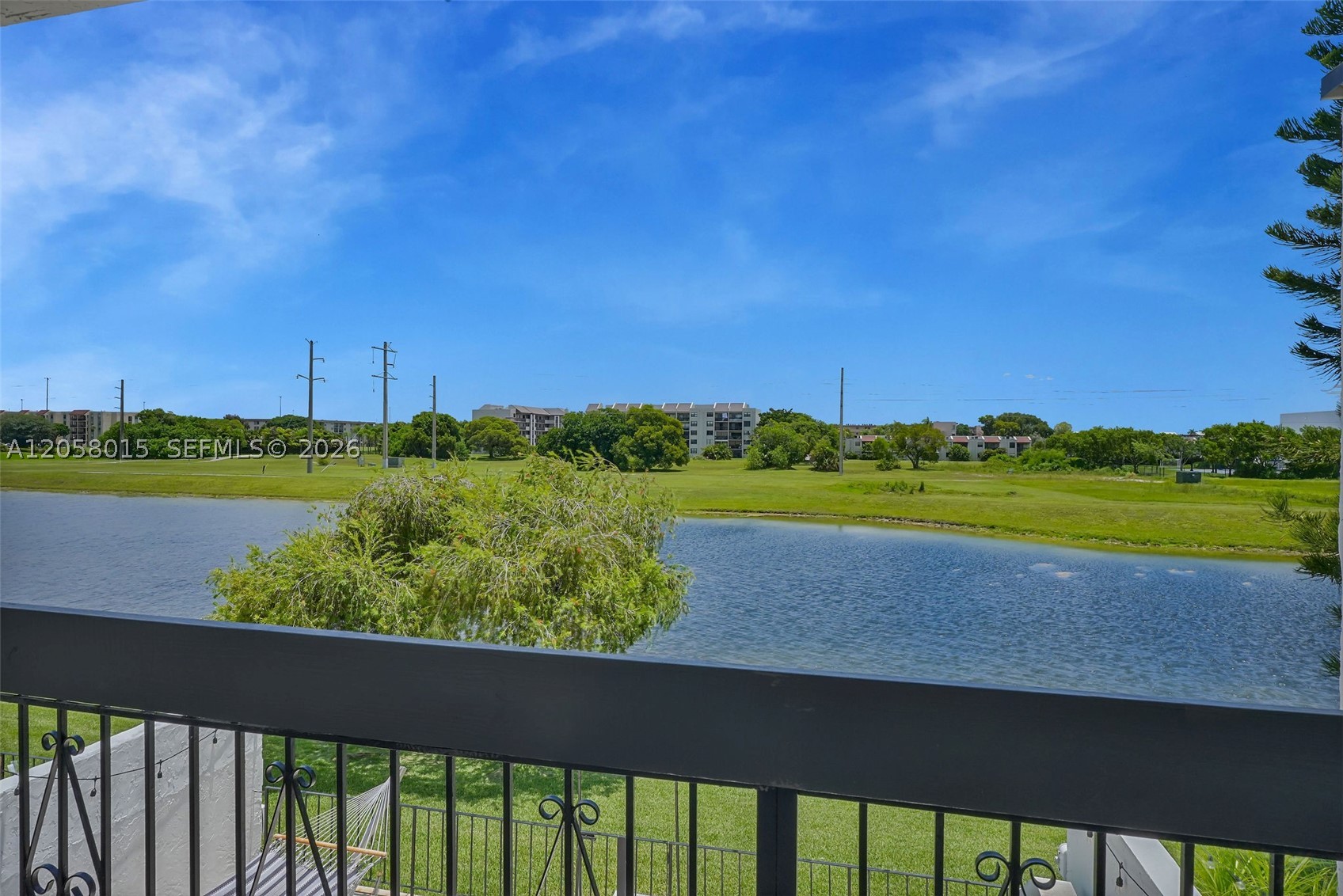 9177 Fontainebleau Blvd 3 Property Photo 25