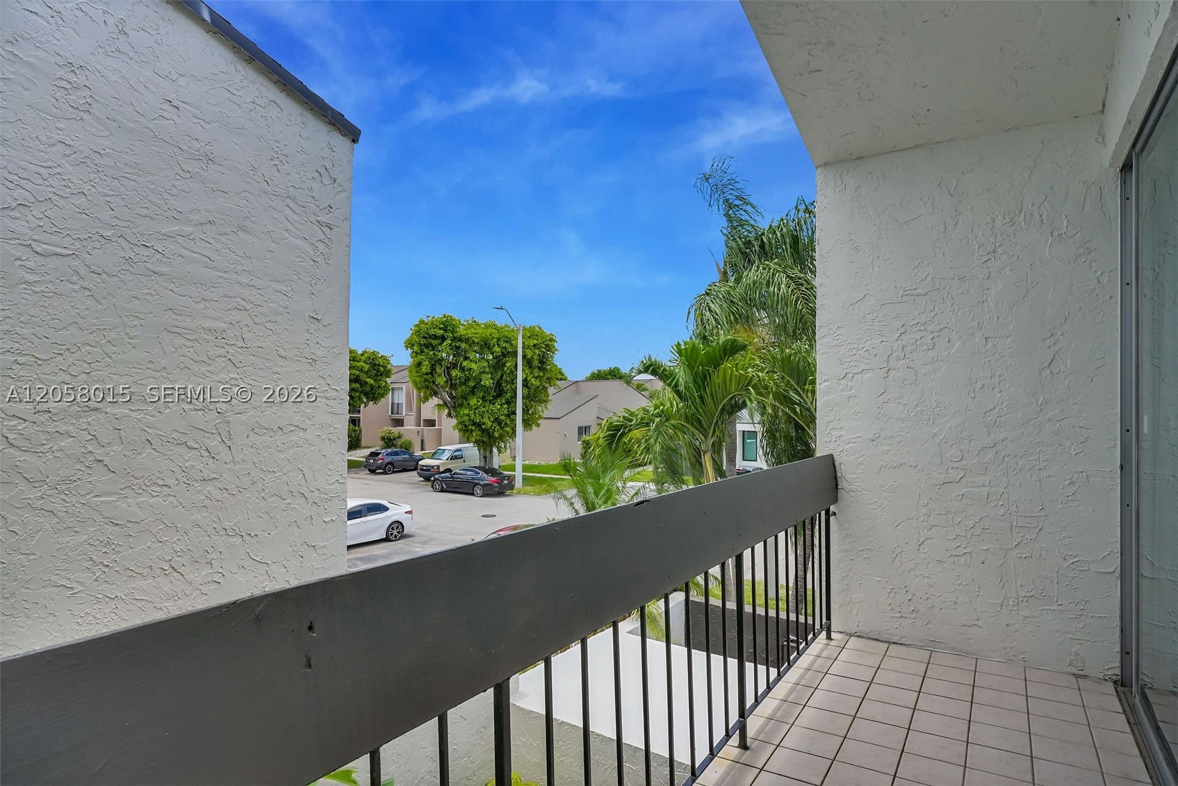 9177 Fontainebleau Blvd 3 Property Photo 33