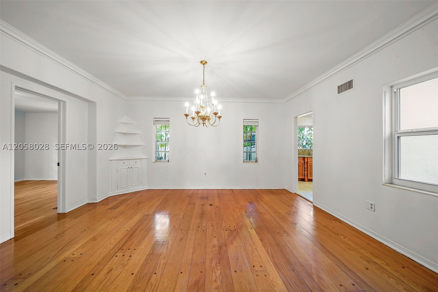 5842 Alton Rd Property Photo 4