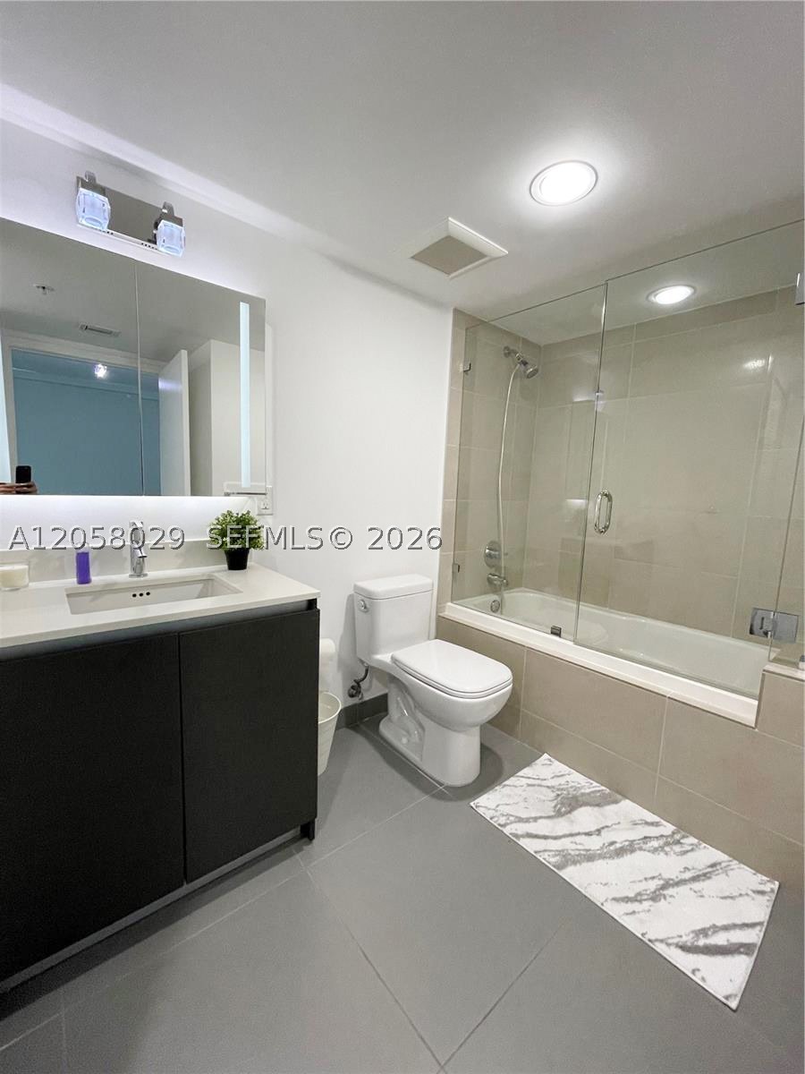 6620 Indian Creek Dr 301 Property Photo 13