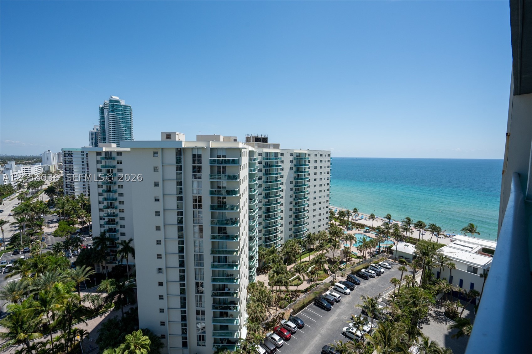 4001 S Ocean Dr 16e Property Photo 5