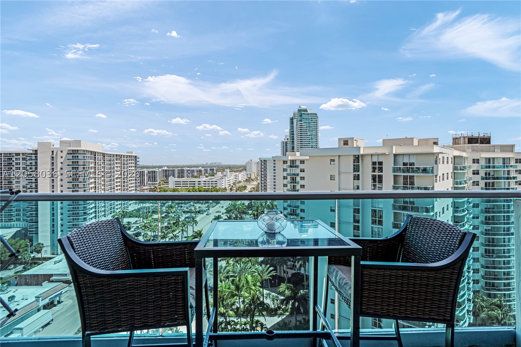 4001 S Ocean Dr 16e Property Photo 6