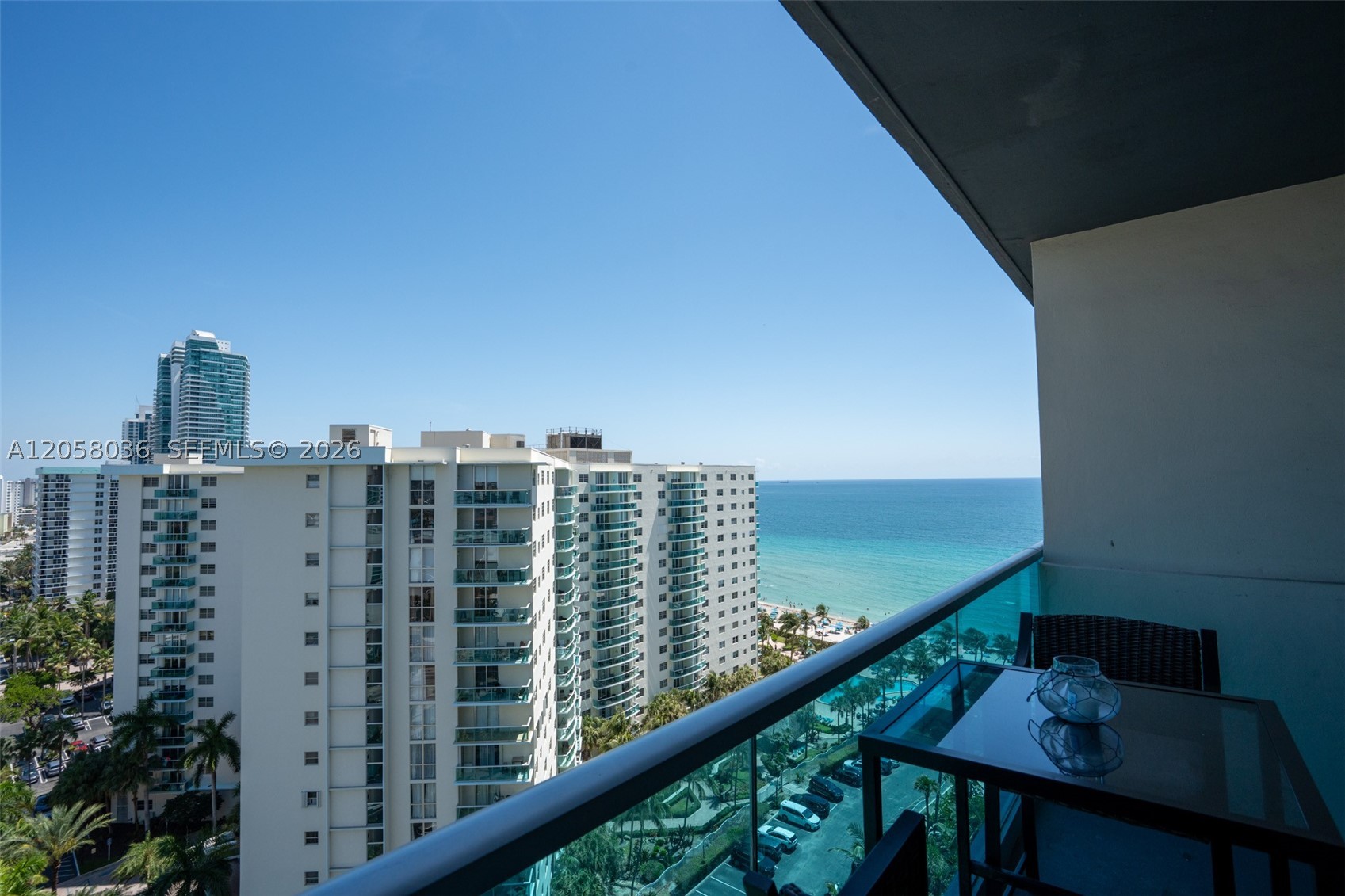 4001 S Ocean Dr 16e Property Photo 7