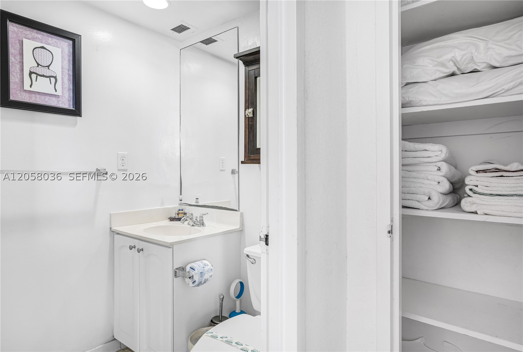 4001 S Ocean Dr 16e Property Photo 11