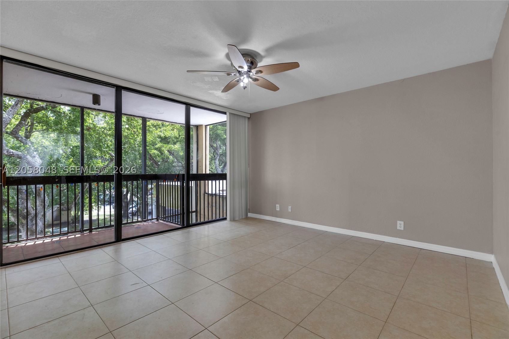 2930 Sw 87th Ter 1814 Property Photo 22