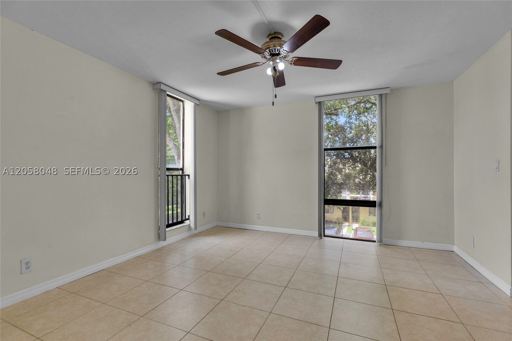 2930 Sw 87th Ter 1814 Property Photo 28
