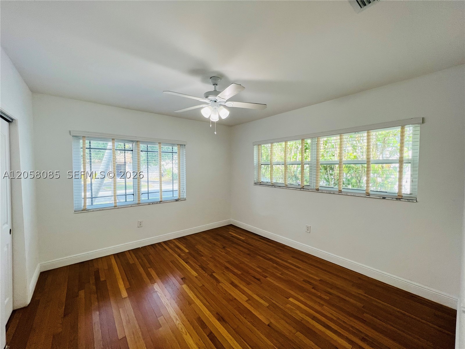 1116 Biarritz Dr Property Photo 15