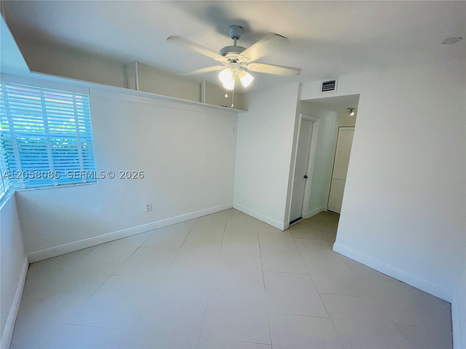 1116 Biarritz Dr Property Photo 19
