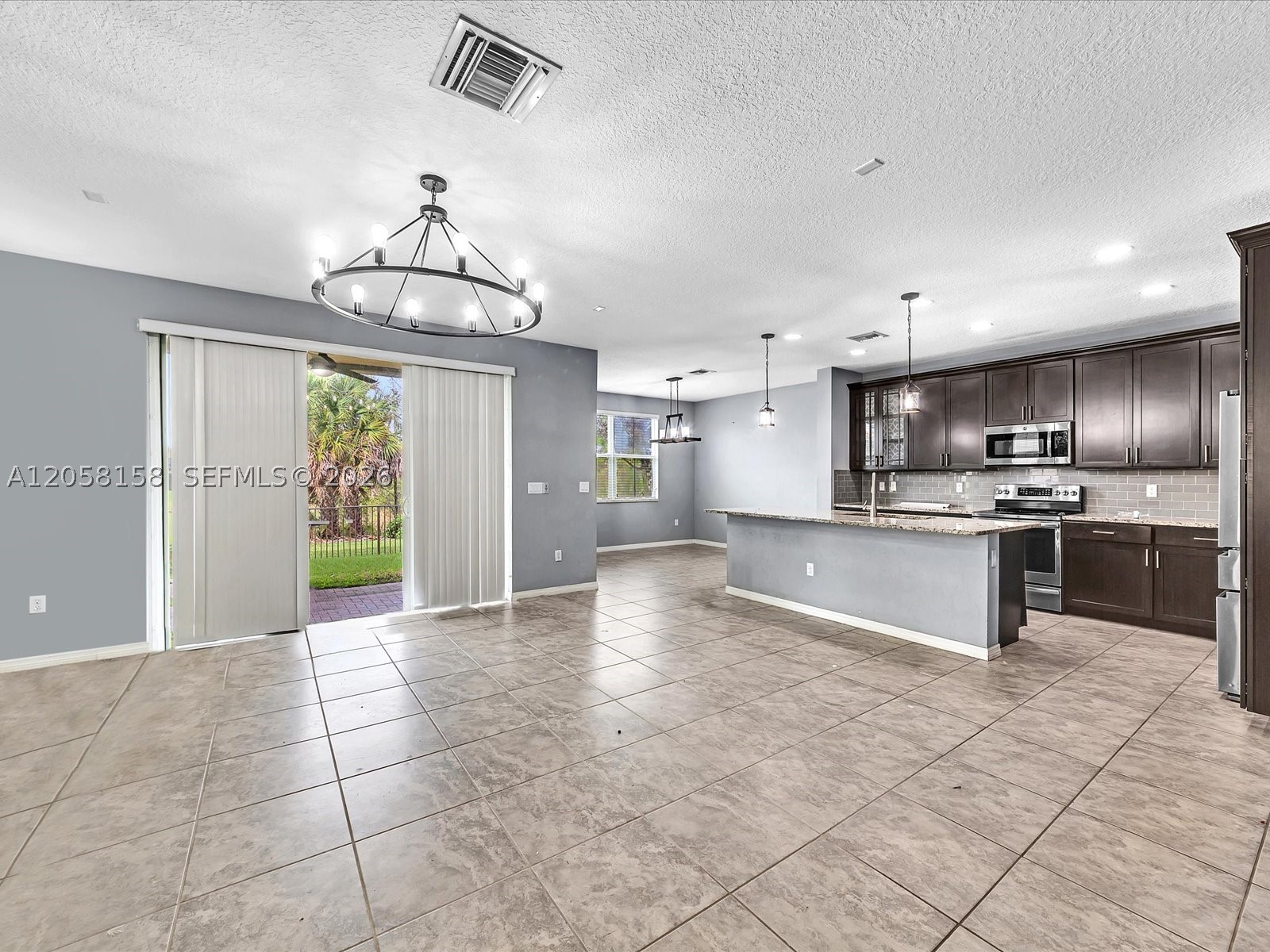 6447 Osprey Landing St Property Photo 10