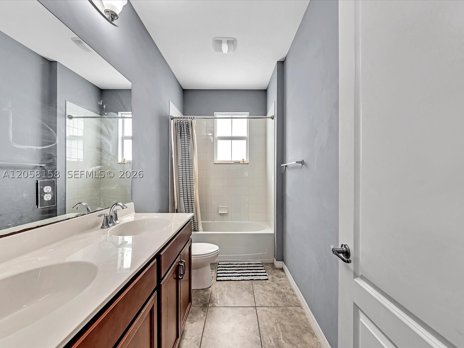 6447 Osprey Landing St Property Photo 33