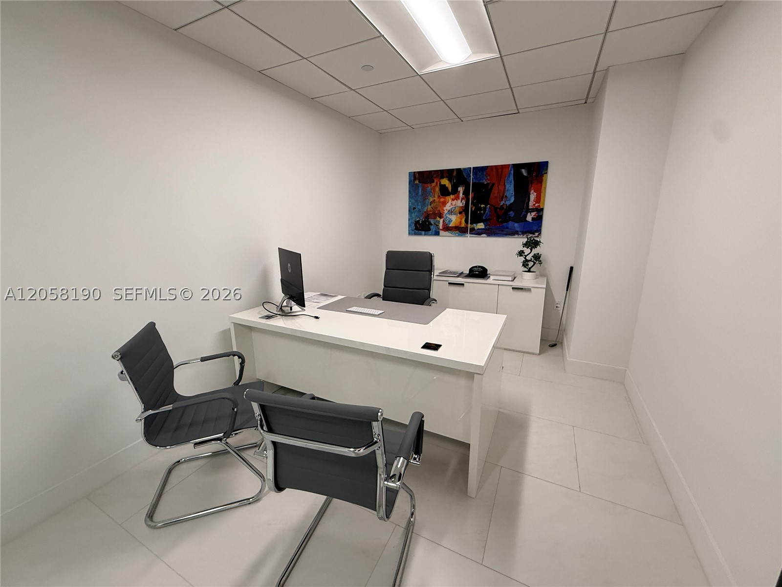 1000 Brickell Ave 2d Property Photo 9