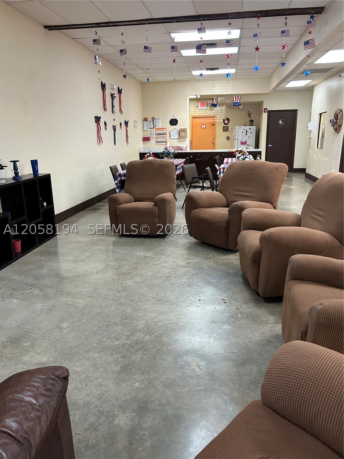 A12058194 Property Photo 22