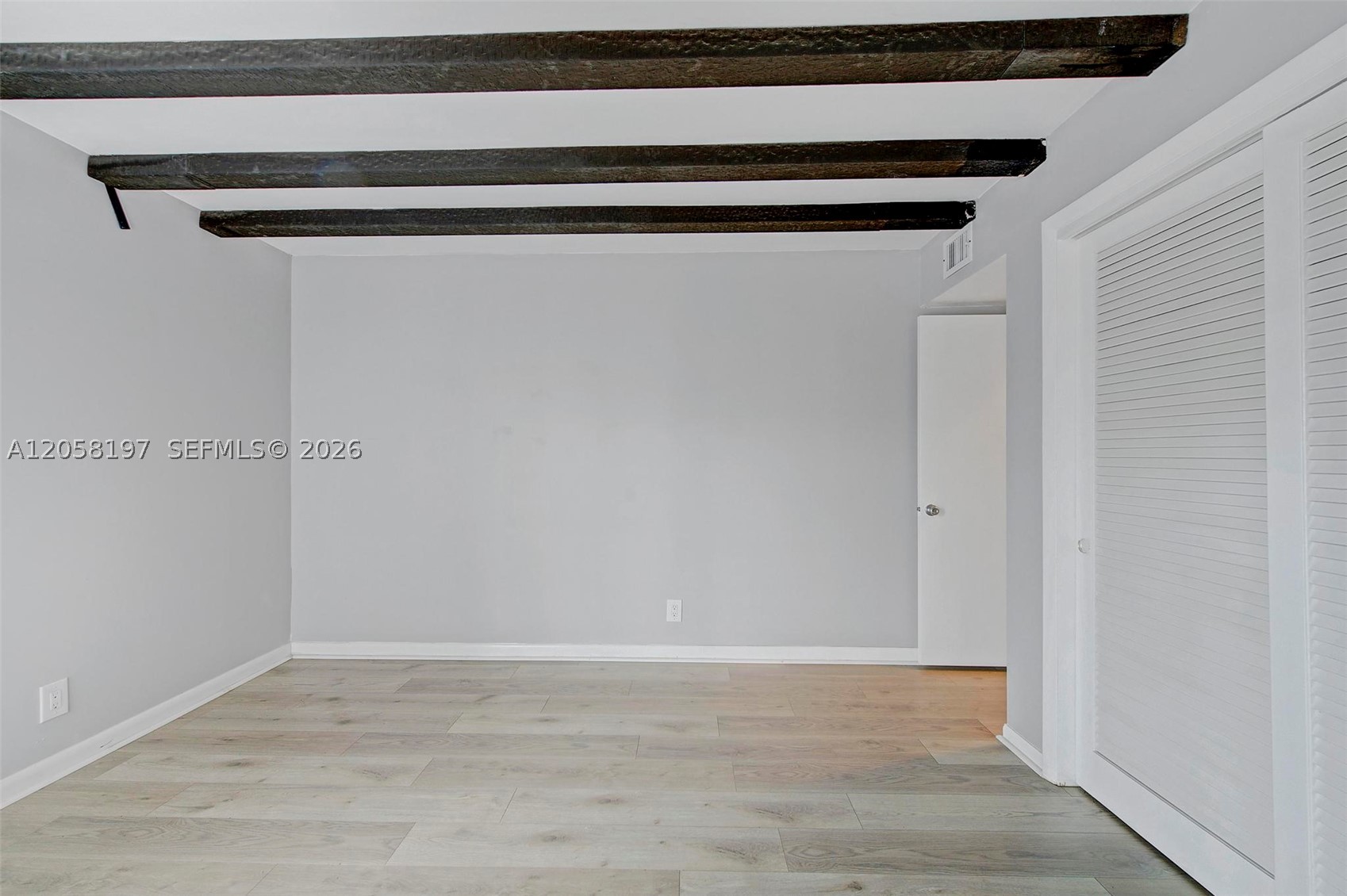 3020 Ne 16th Ave 306 Property Photo 14