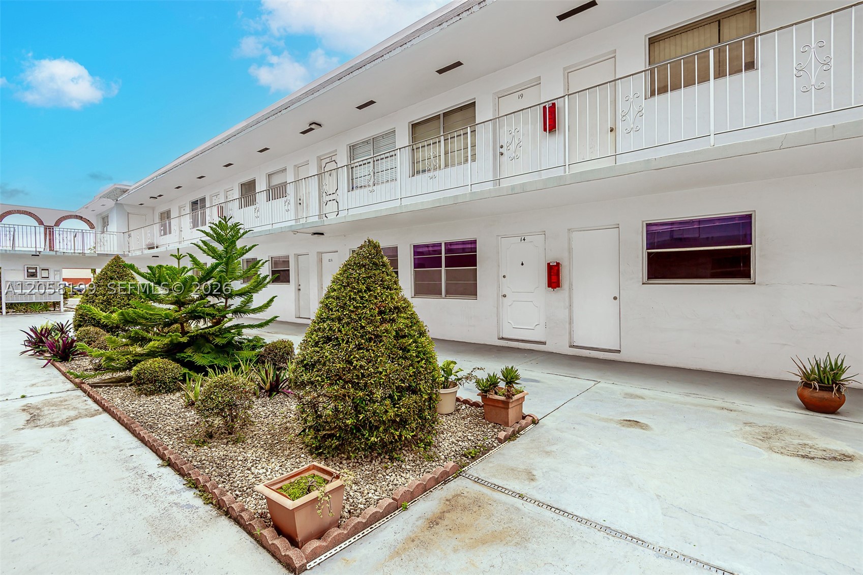 2826 Van Buren St 8 Property Photo 1