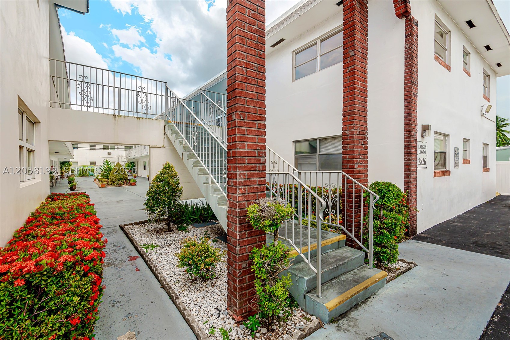 2826 Van Buren St 8 Property Photo 18