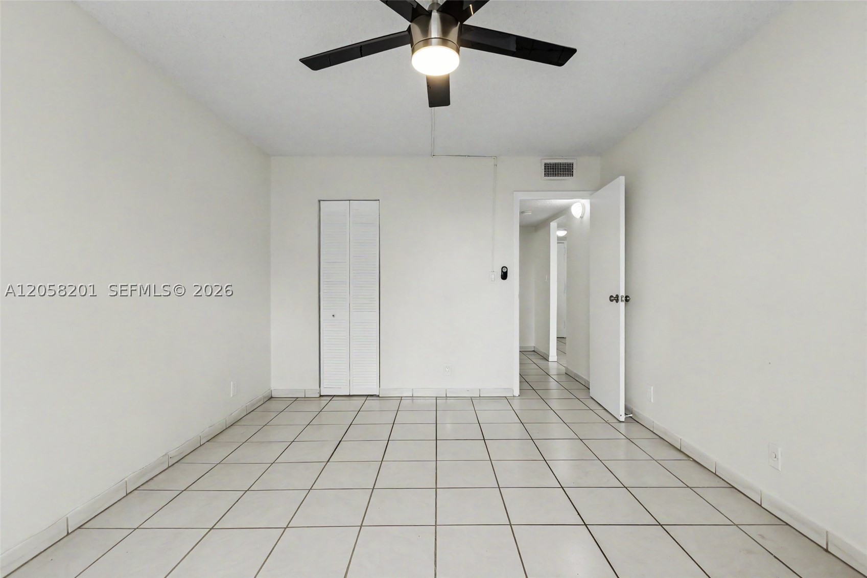 1825 W 44th Pl 509 Property Photo 37