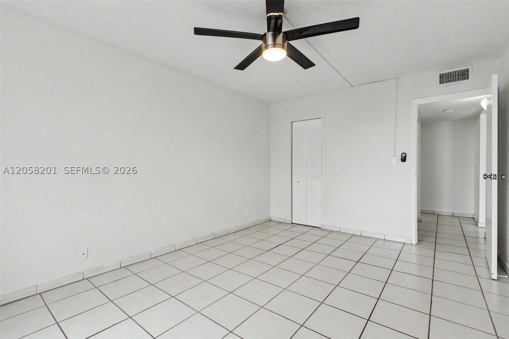 1825 W 44th Pl 509 Property Photo 38
