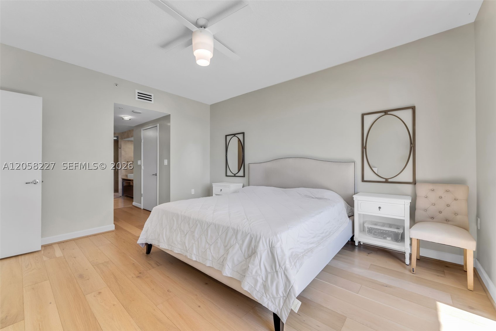 16275 Collins Ave 1604 Property Photo 14
