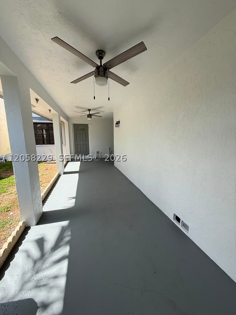 14720 Sw 106th Ter Property Photo 2