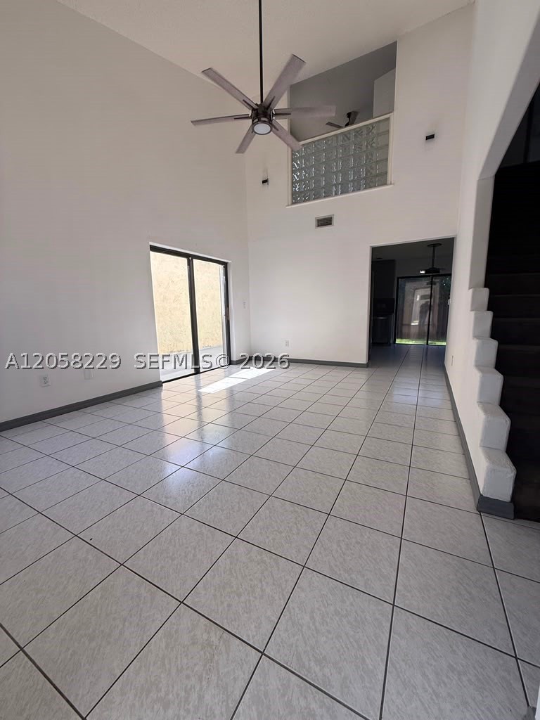 14720 Sw 106th Ter Property Photo 4