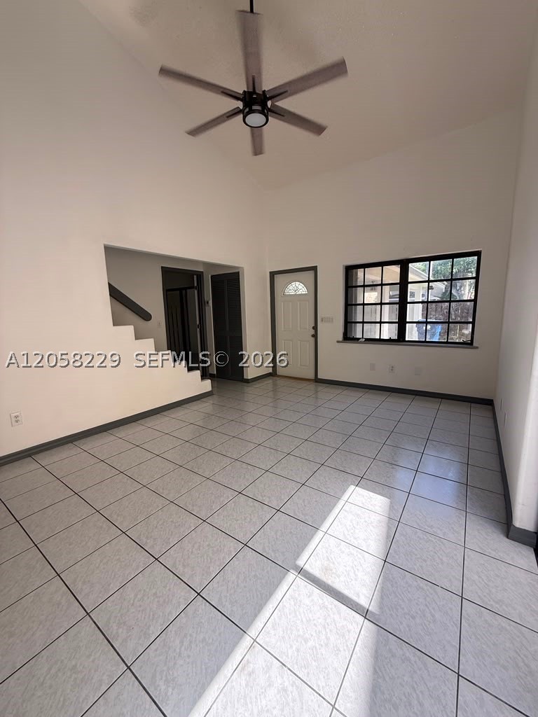 14720 Sw 106th Ter Property Photo 5