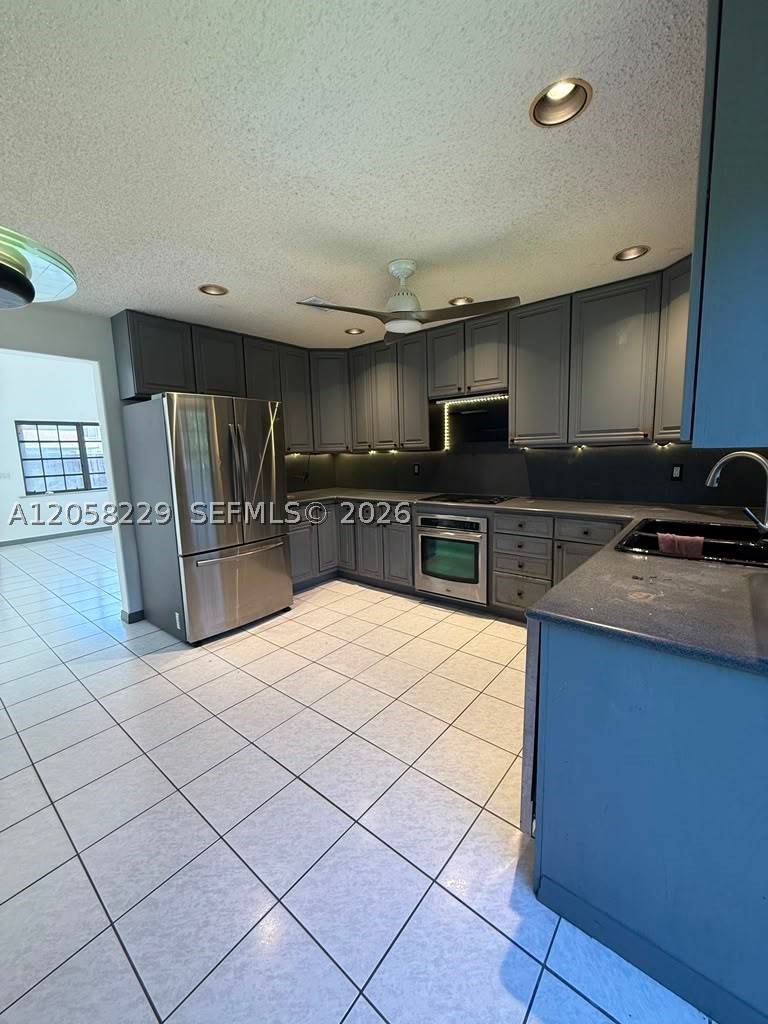 14720 Sw 106th Ter Property Photo 8
