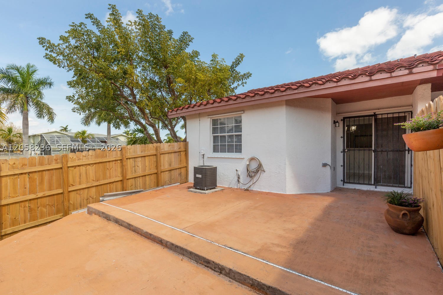 20700 Sw 81st Ave Property Photo 9