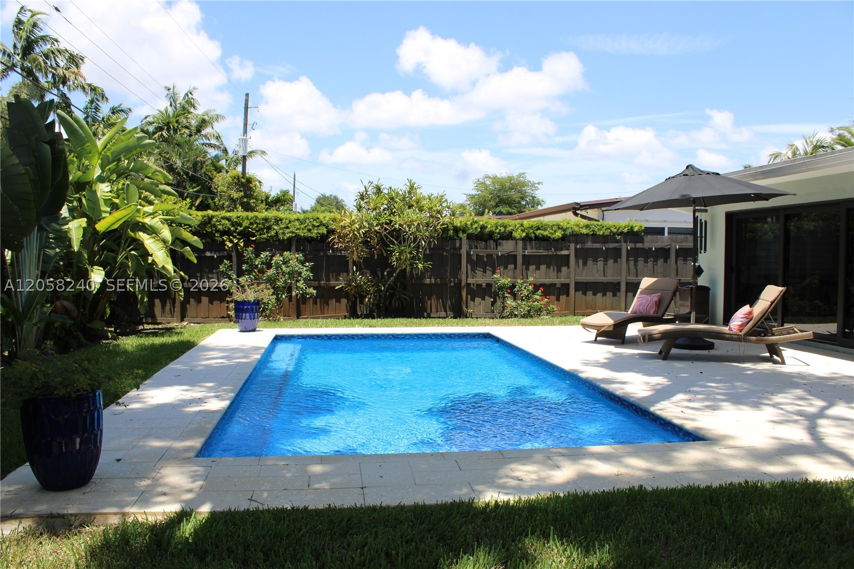 9310 SW 52nd Ter Property Photo 1