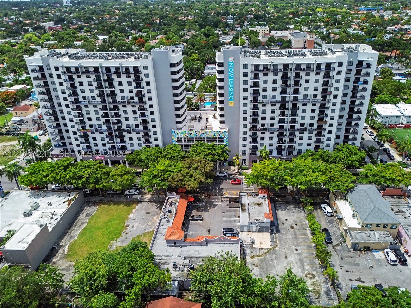 A12058241 Property Photo 3
