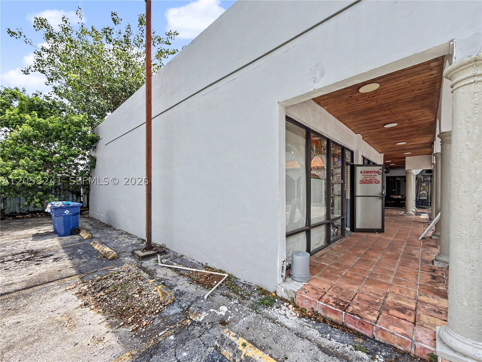 A12058241 Property Photo 24