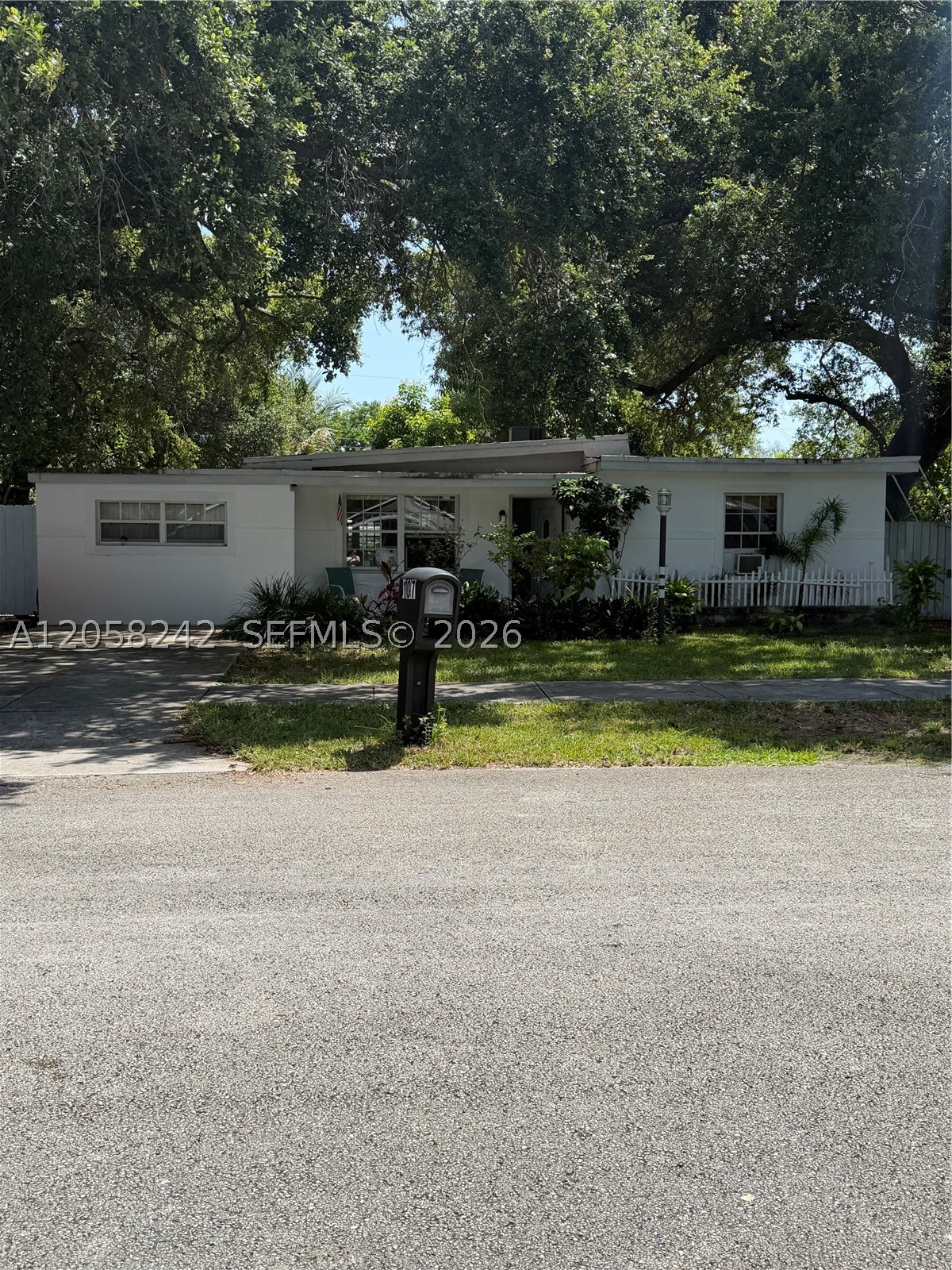 107 Edmund Rd Property Photo 1