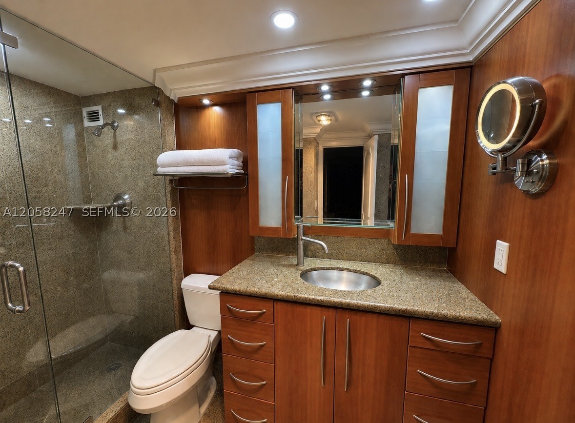 9511 Collins Ave 1507 Property Photo 16